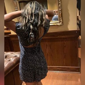 Blue floral Hollister dress 💙